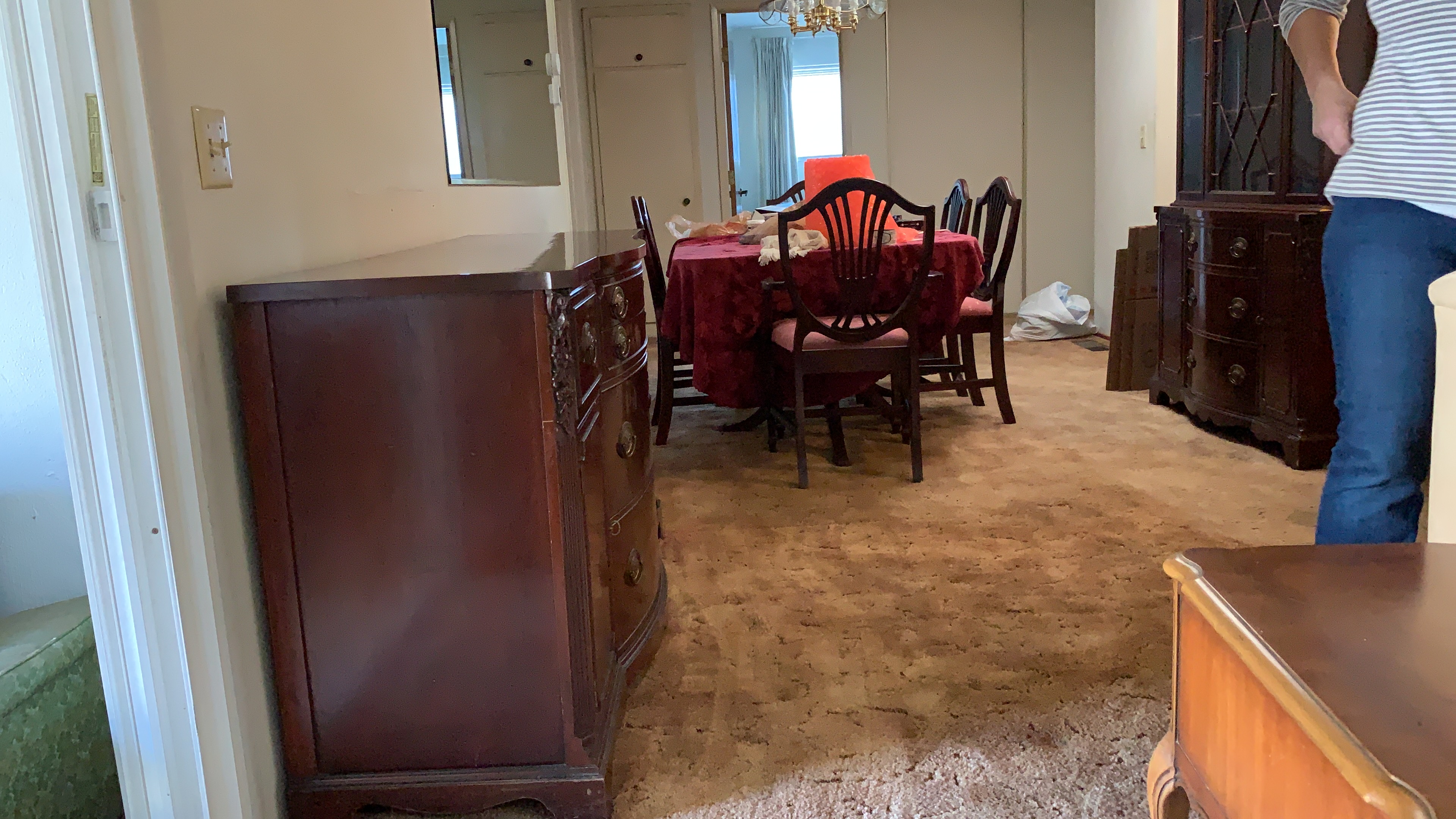 Big House on 71st<Br><span class='prod-sub-title'>House with 3 bd 2 ba</span> - Image 3