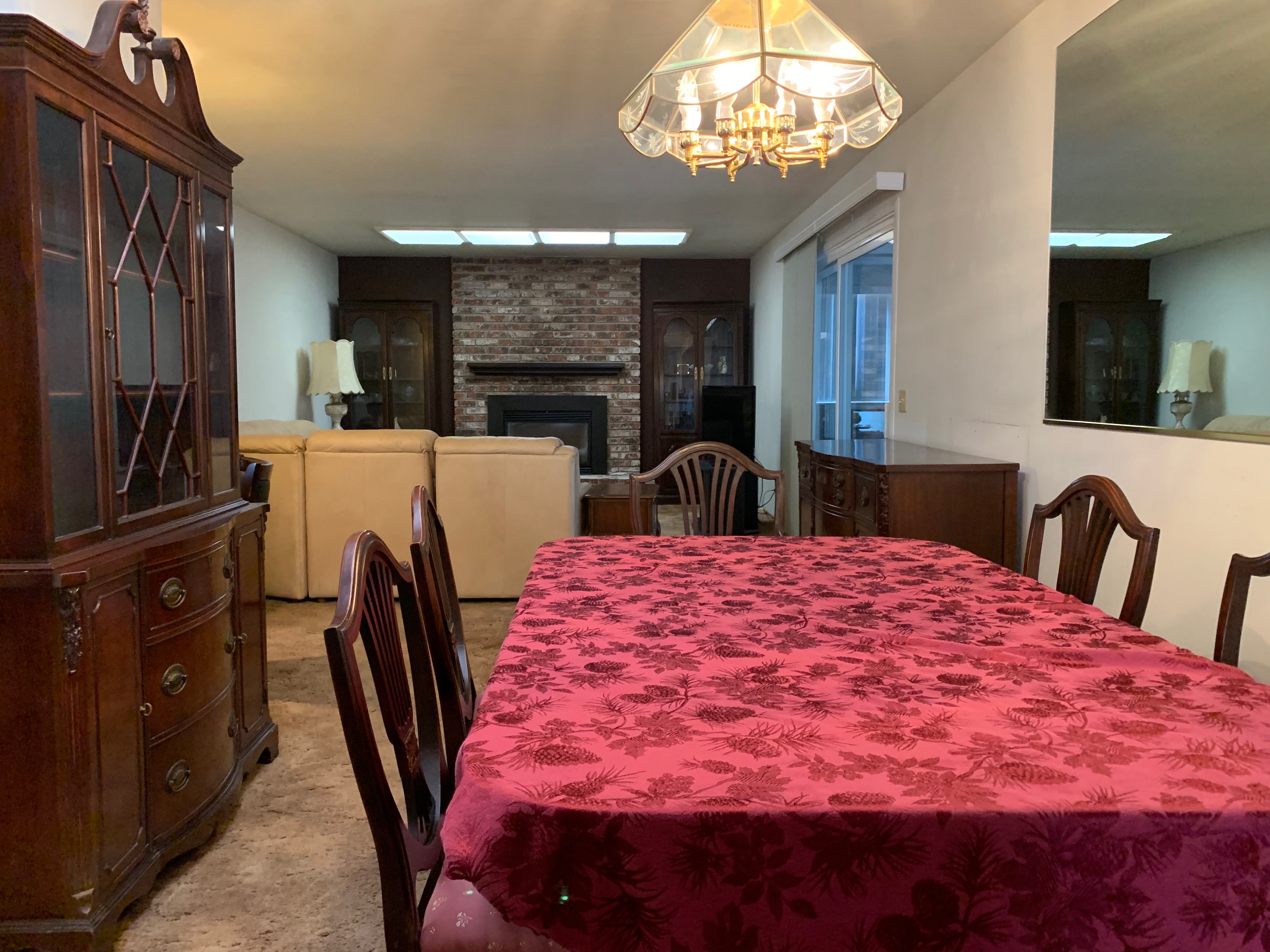 Big House on 71st<Br><span class='prod-sub-title'>House with 3 bd 2 ba</span> - Image 7