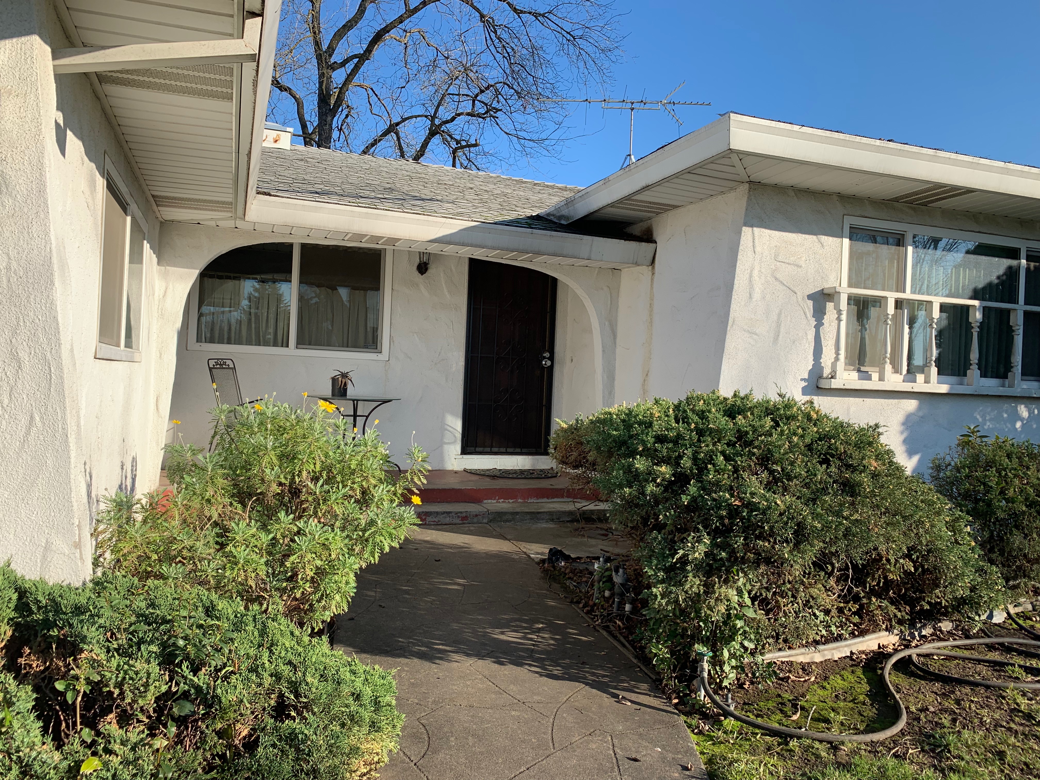 Big House on 71st<Br><span class='prod-sub-title'>House with 3 bd 2 ba</span> - Image 19